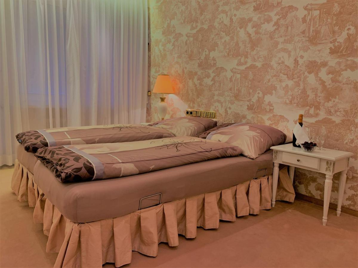 Villa Josephine バーデンヴァイラー エクステリア 写真